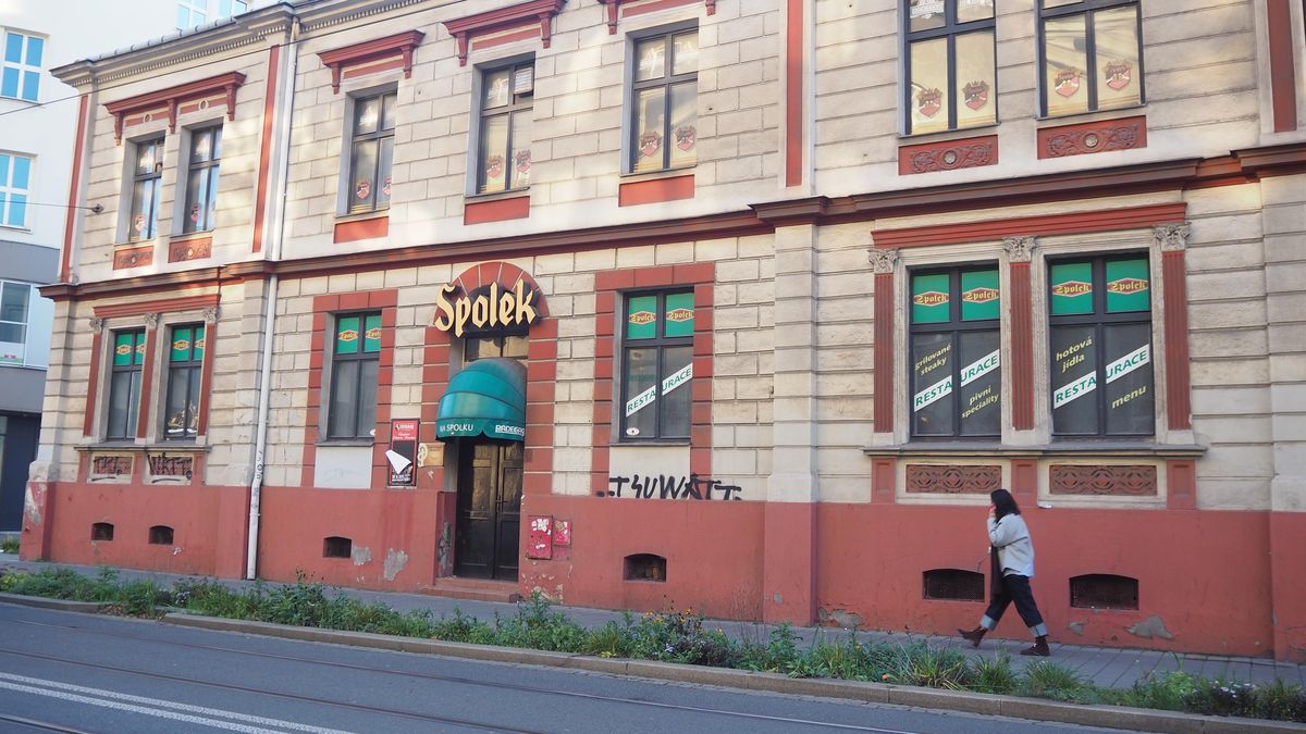 Z milované ostravské hospůdky herce Čepka či muzikanta Pastrňáka je hnízdo potkanů